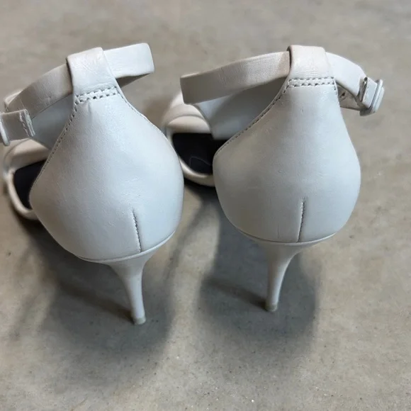 Alexander Wang White Women's Sandals - Picture 4 of 6